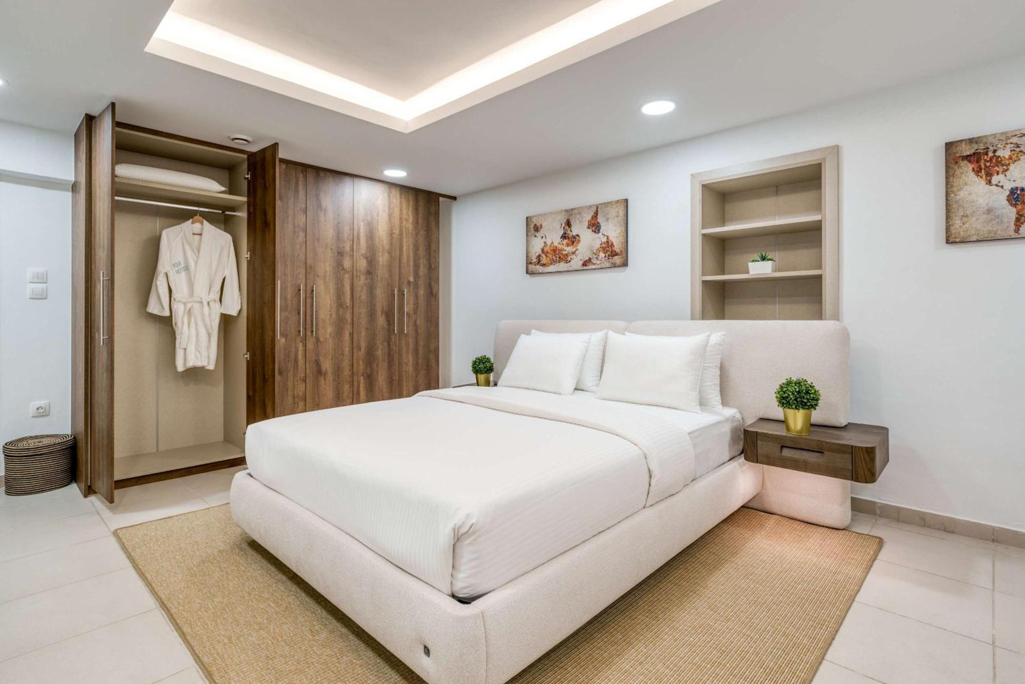 Voula Luxury Modern Living 1 Bd Apt With Garden Вилла